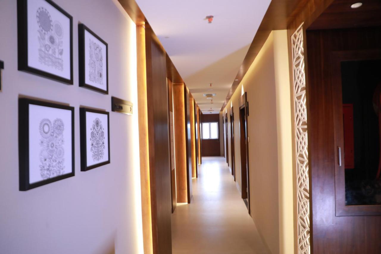 Magnet Hotel Каннур Экстерьер фото