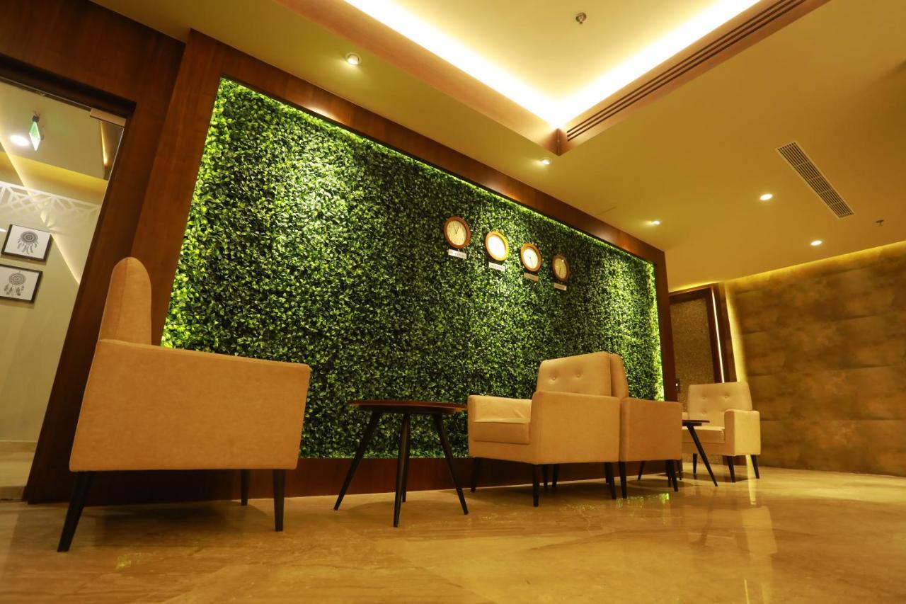 Magnet Hotel Каннур Экстерьер фото